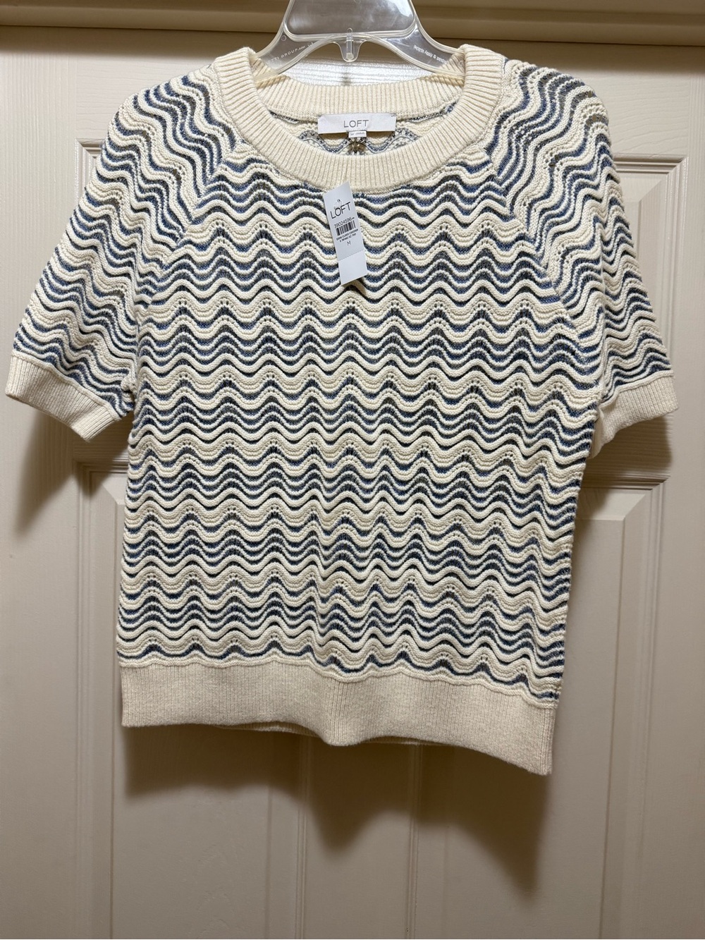 LOFT Cream and Navy Wave Knit Short-Sleeve Sweater